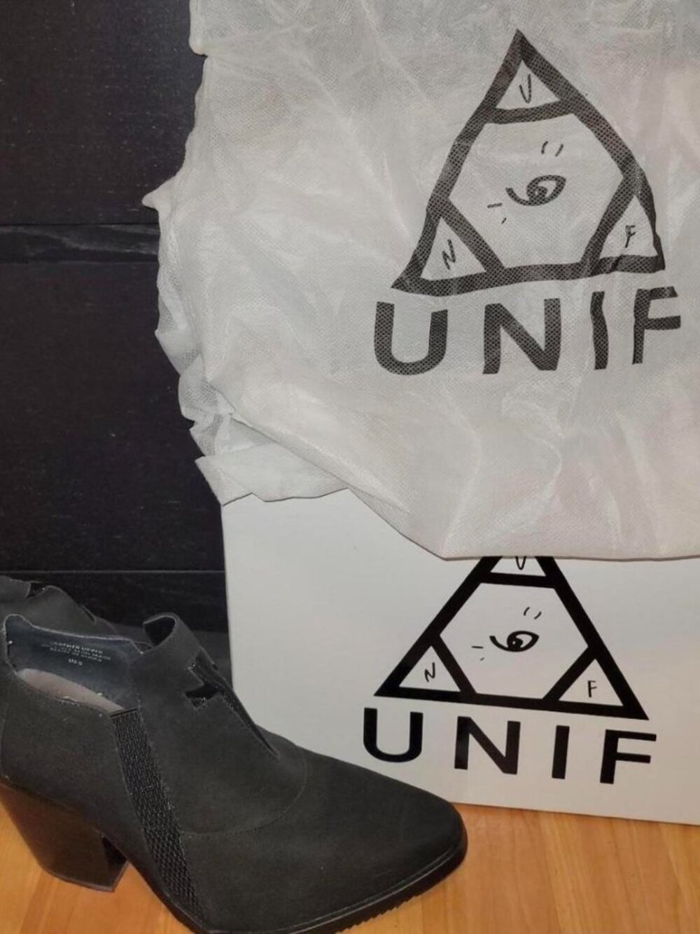 UNIF Women's Black and Brown Boots- 8 - Picture 8 of 8